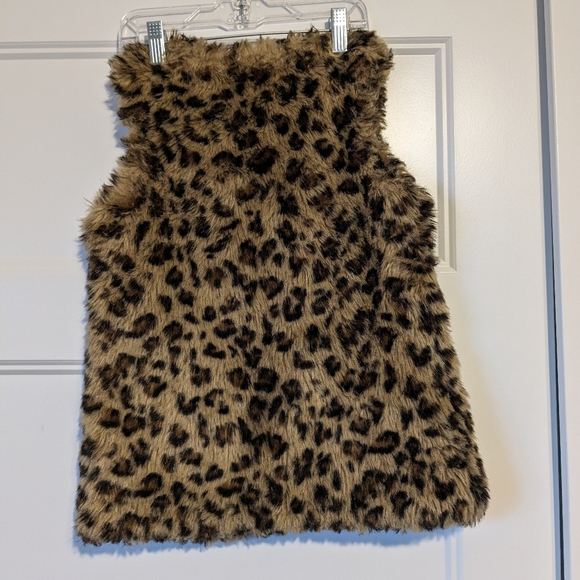 Cheetah print faux fur vest - Picture 2 of 3